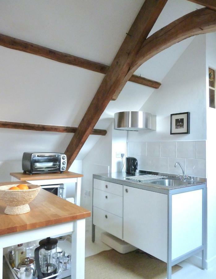 The Attic Apartment, Quay Street Studios Cardigan Extérieur photo